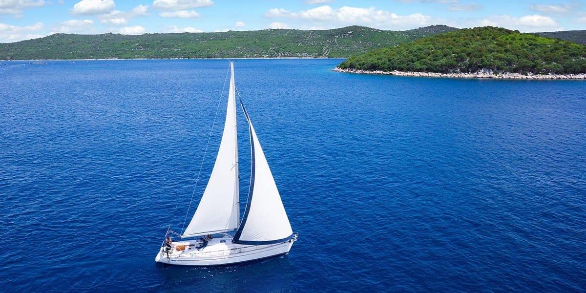 ASA 104, Bareboat Cruising