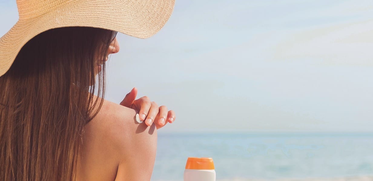 Featured image for “Ask Lauren: How Do I Know Which Sunscreen is Ocean-Friendly?"