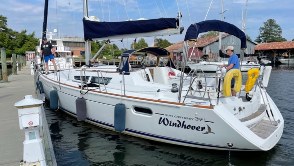 Online Class-2025-03-18 Docking and Maneuvering for Cruising Sailboats-Batchelor-Featured-1600×900